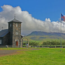 Þingeyrakirkja